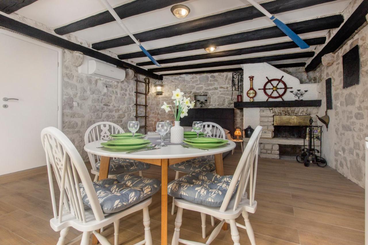 Captain's Tribunj (Sibenik-Knin)